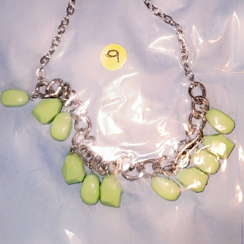 Necklaces - Picture 5 of 8